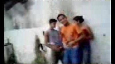 Fsiblog - Desi university schoolgirls outdoor fun MMS - Indian pornography movies