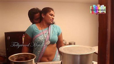 super-fucking-hot desi masala aunty seduced by a teenager fellow
