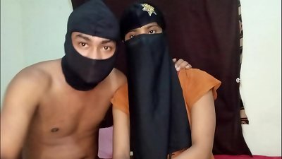 Bangladeshi Hijabi Girlfriend's video Uploaded by bf