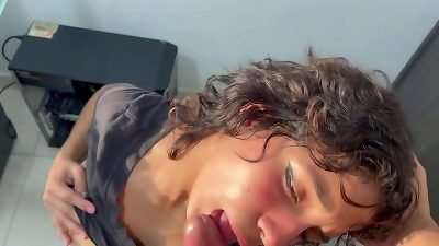 I give my new neighbor the best nail ever in swap for fixing her computer. I spunk rich. H.L.