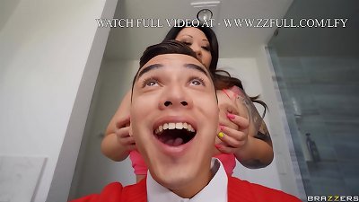 Selfie slut Needs Some Help.Tokyo Leigh / Brazzers  / load utter from www.zzfull.com/lfy