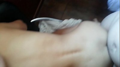 é…’åº—æ‰¾ä¸ªé çª—çš„ä½ç½®ä¸€è¾¹è‰ç¾Žå¥³ä¸€è¾¹çœ‹é£Žæ™¯