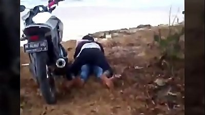 lover ko Khet Me choda