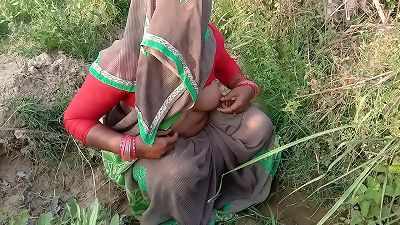 Indian Village Bhabhi smashing Outdoor sex In Hindi