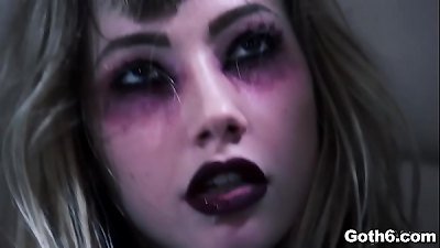 Hell yeah! goth teenager nymphomaniac Ivy Wolfe heads CRAZY!