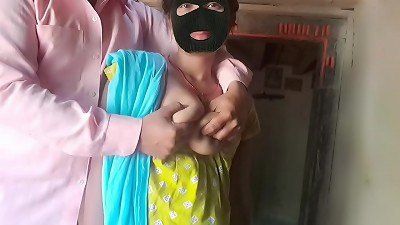 Deluwara Bhabhi Village super hot girls lovemaking in Home